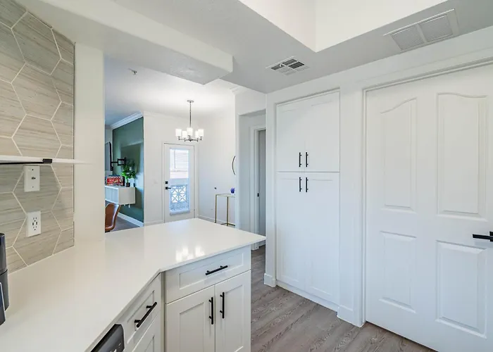 7min Airport Diablostadium Gym Pool Hottub Dogpark Apartment Tempe